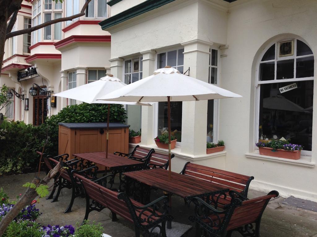 Grand Ash Hotel ランディドノー エクステリア 写真