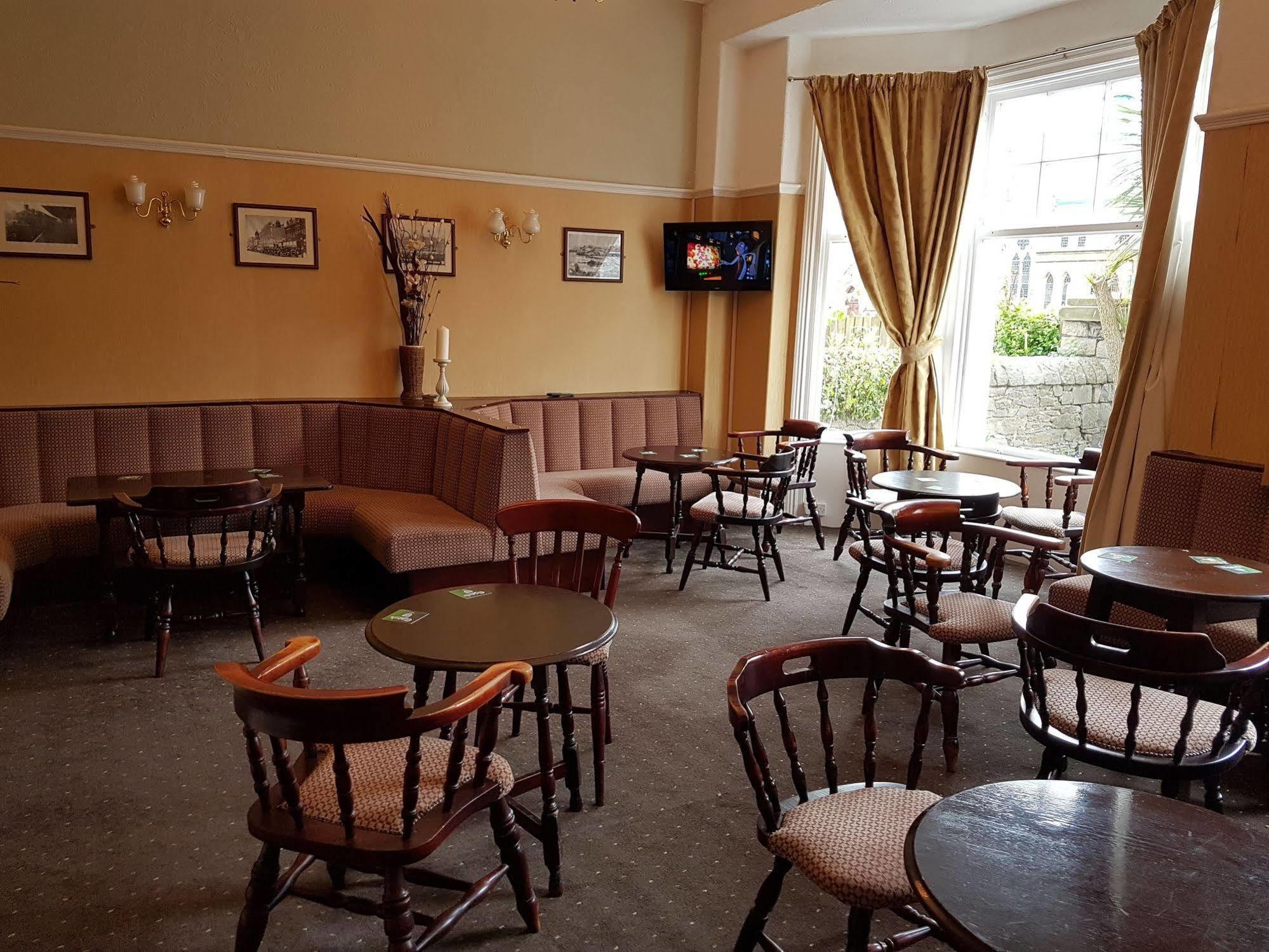 Grand Ash Hotel ランディドノー エクステリア 写真
